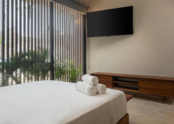 Aparthotel Mk & Residences 3*